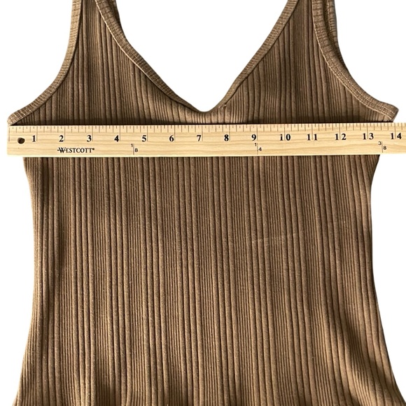 Reformation Chocolate Ribbed Tank Top - Picture 4 of 6